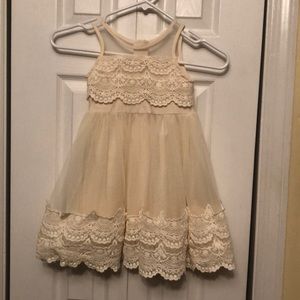 Girls dress
